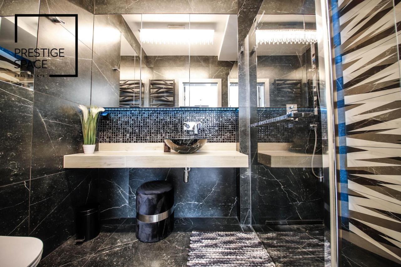Penthouse Apartment